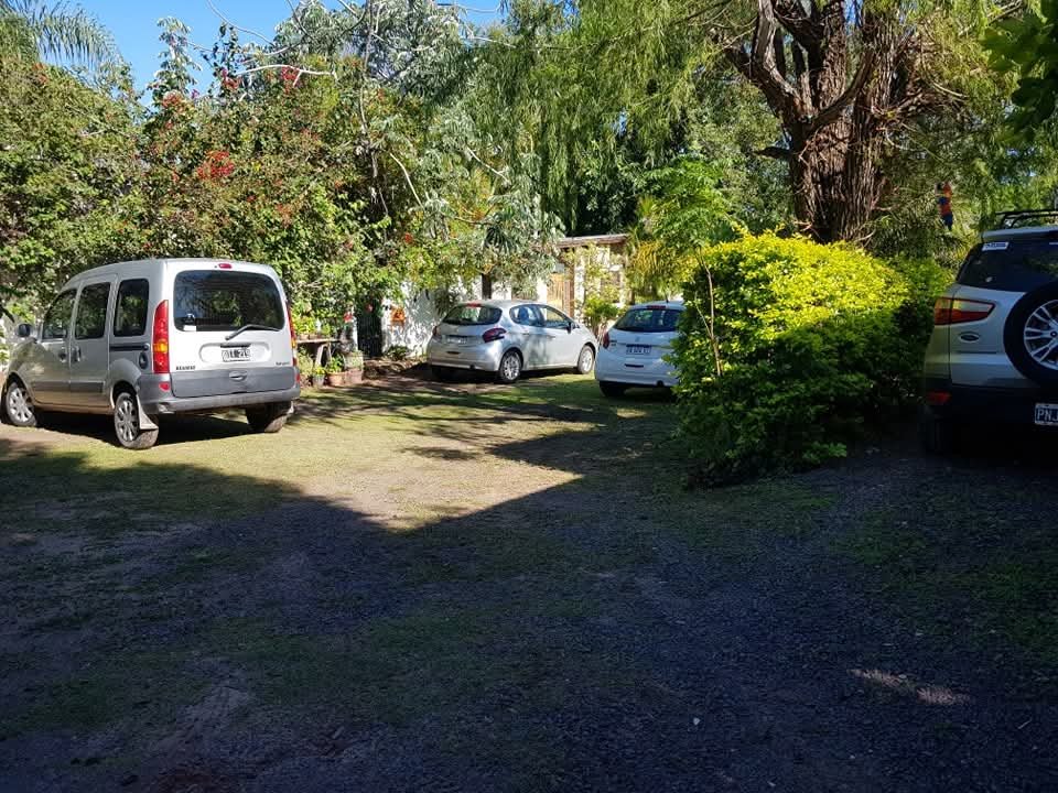 Instalaciones Pato Leyenda